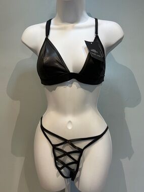 Yandy Lana Rhodes 2-piece Wet Black Set Small New with Tags